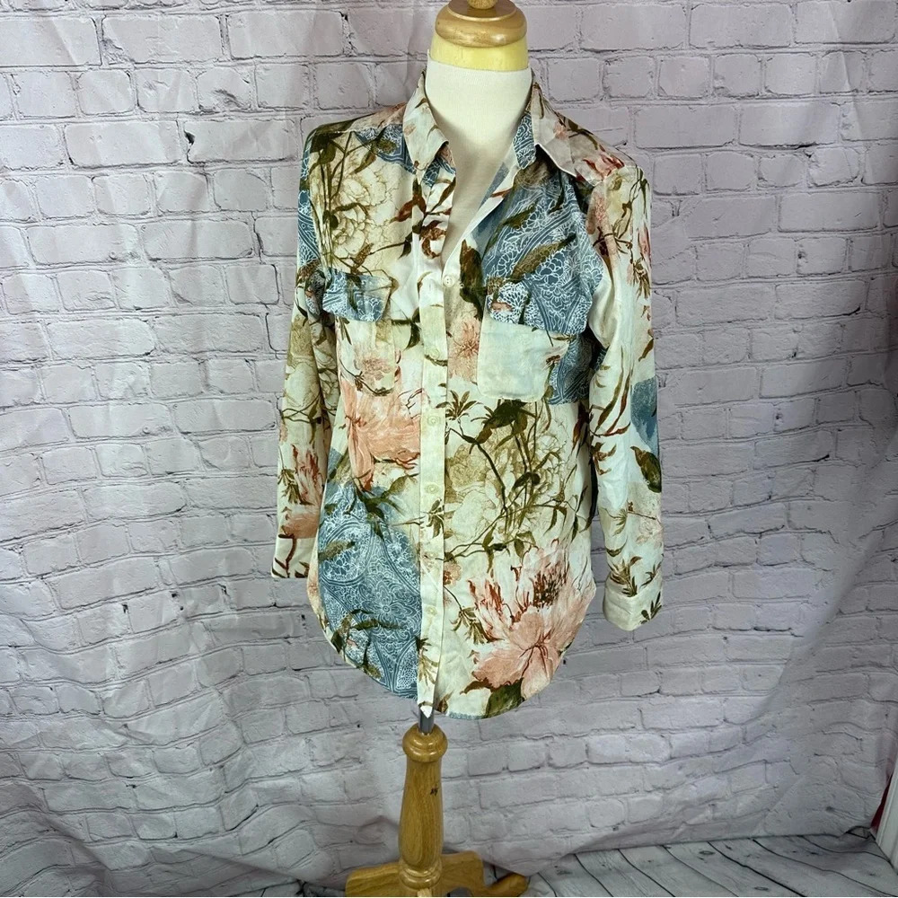 Chico's button front floral print blouse top size 0 (small 4)